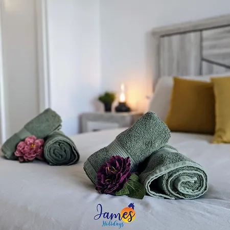 公寓 Modern 2 Bed With Com Pool Vm52 *