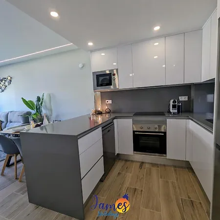 Modern 2 Bed With Com Pool Vm52 *