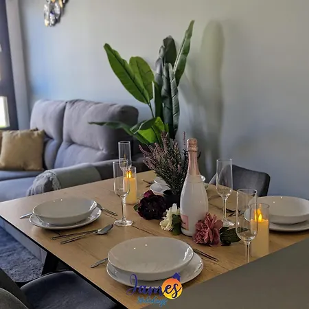 Modern 2 Bed With Com Pool Vm52 * 比利亚马丁