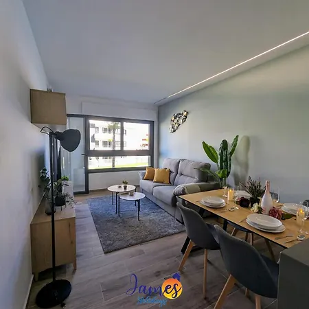 Modern 2 Bed With Com Pool Vm52 比利亚马丁