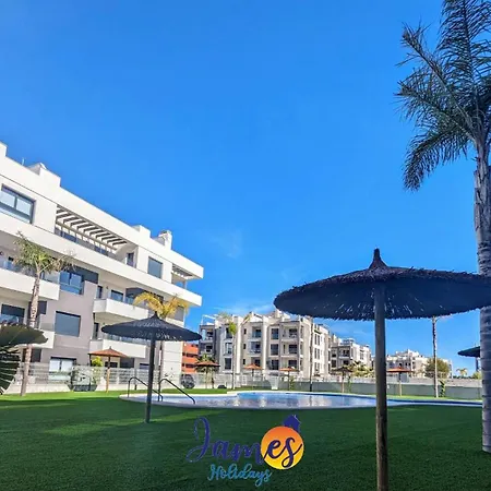 Modern 2 Bed With Com Pool Vm52 *