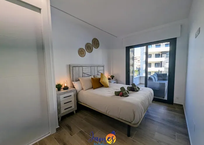 Modern 2 Bed With Com Pool Vm52 *