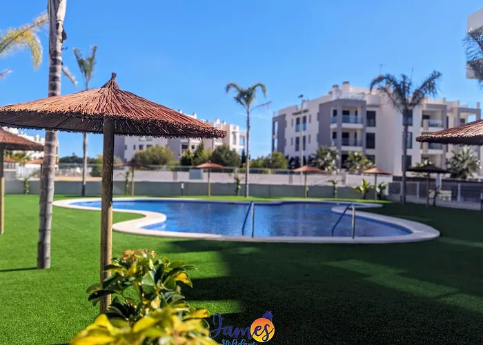 Modern 2 Bed With Com Pool Vm52 *